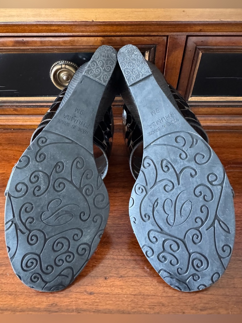 Brighton Wedge Black Sandals - Picture 5 of 5